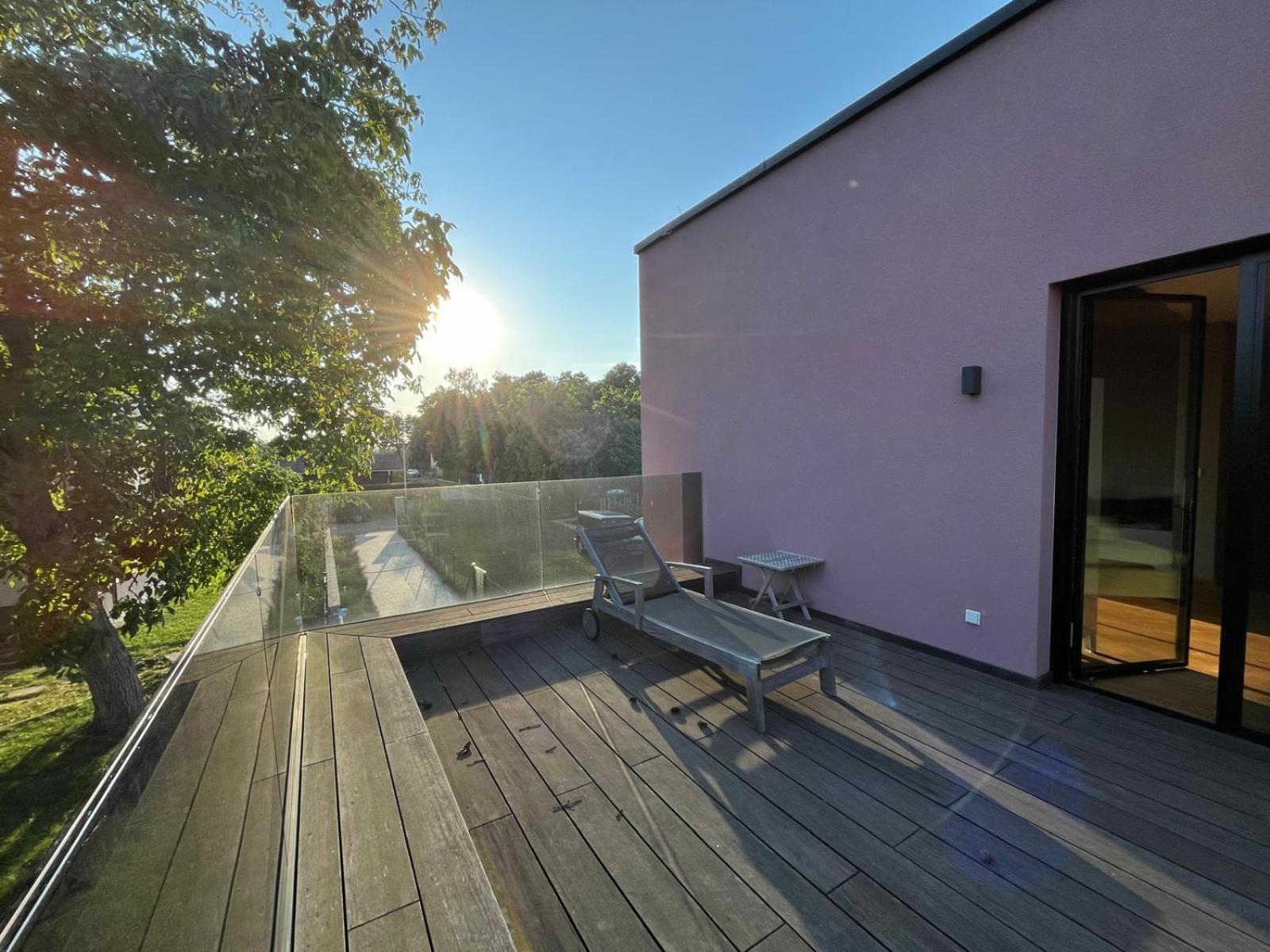 Villa Rose Close To Vienna & Airport Maria Ellend Exterior photo